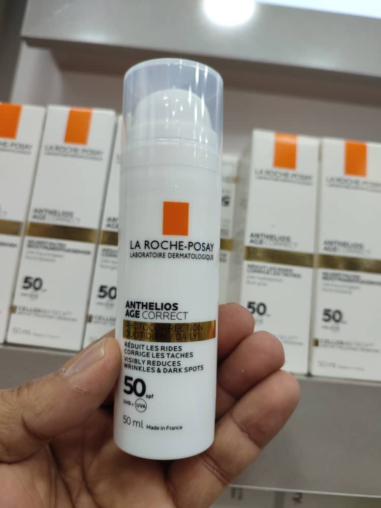خرید کرم ضد آفتاب ضد چروک و ضد لک SPF50 آنتلیوس لاروش پوزای ( بی رنگ )