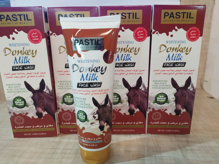 ژل شستشوی صورت وروشن کننده پوست شیرآلاغ پاستیل