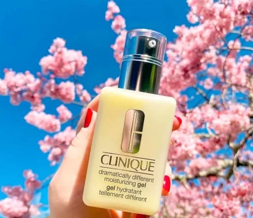 قیمت ژل مرطوبکننده وآبرسان پوستهای درماتیکالی کلینیک