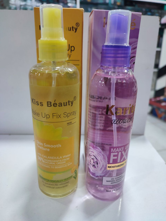 خرید آنلاین اسپری فیکساتور آرایش کاریته حجم 220