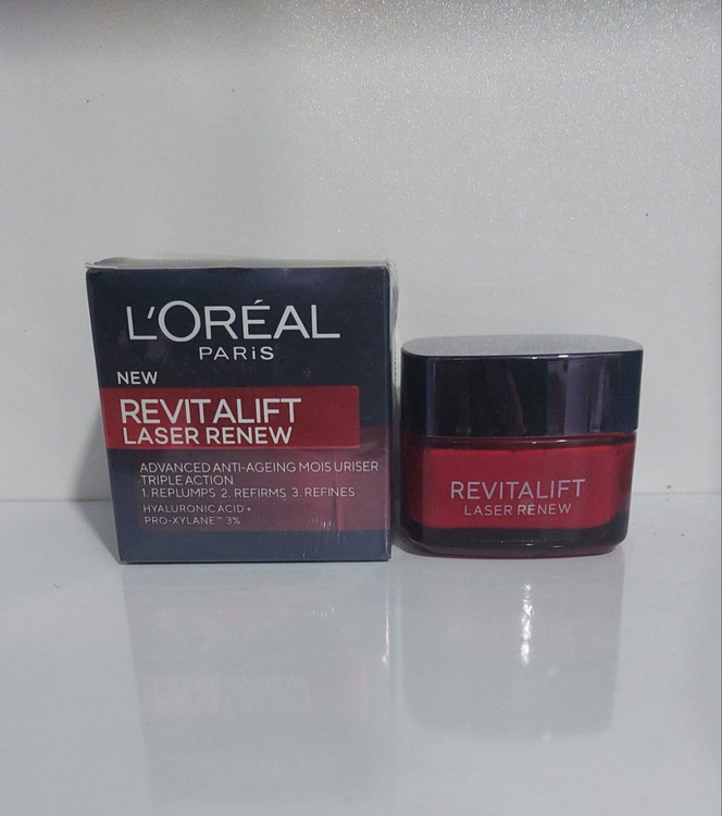 کرم صورت روز ضد آفتاب رویتالیف لورال