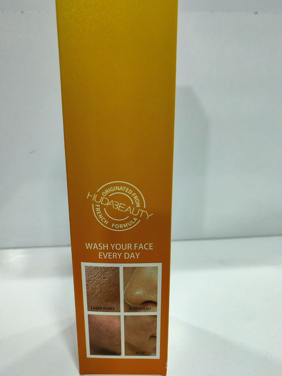 قیمت فوم پاک کننده صورت ویتامین سی براش دار هدی بیوتی 180میل