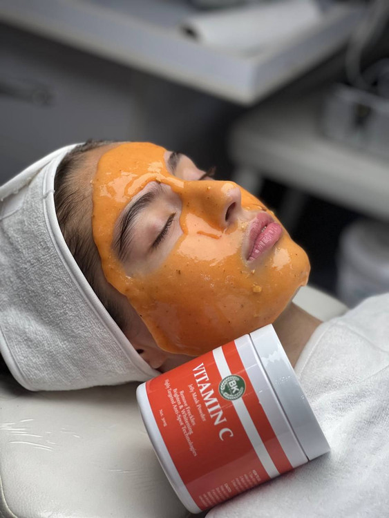 قیمت ماسک پیلایف ویتامین سی بست کلین