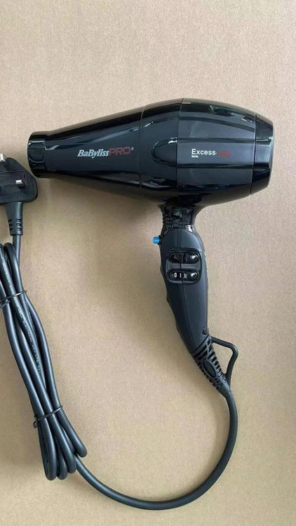 کیفیت تضمینی سشوار حرفه ای بابلیس پرو مدل6990