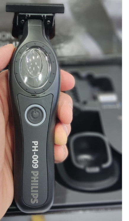 خرید آنلاین ماشین اصلاح خط زن وصفر زن حرفه ای فیلیپس مدل PH-009