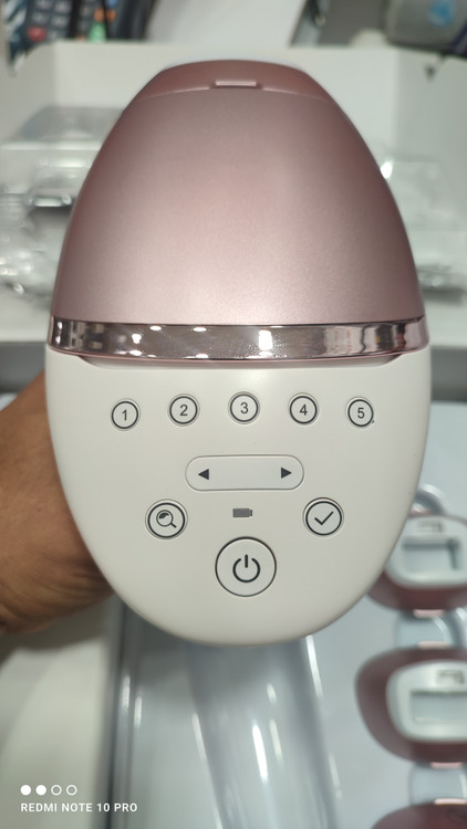 دستگاە لیزر هوشمند فیلیپس مدل 9000شات نامحدودبرق مستقیم وشارز1957