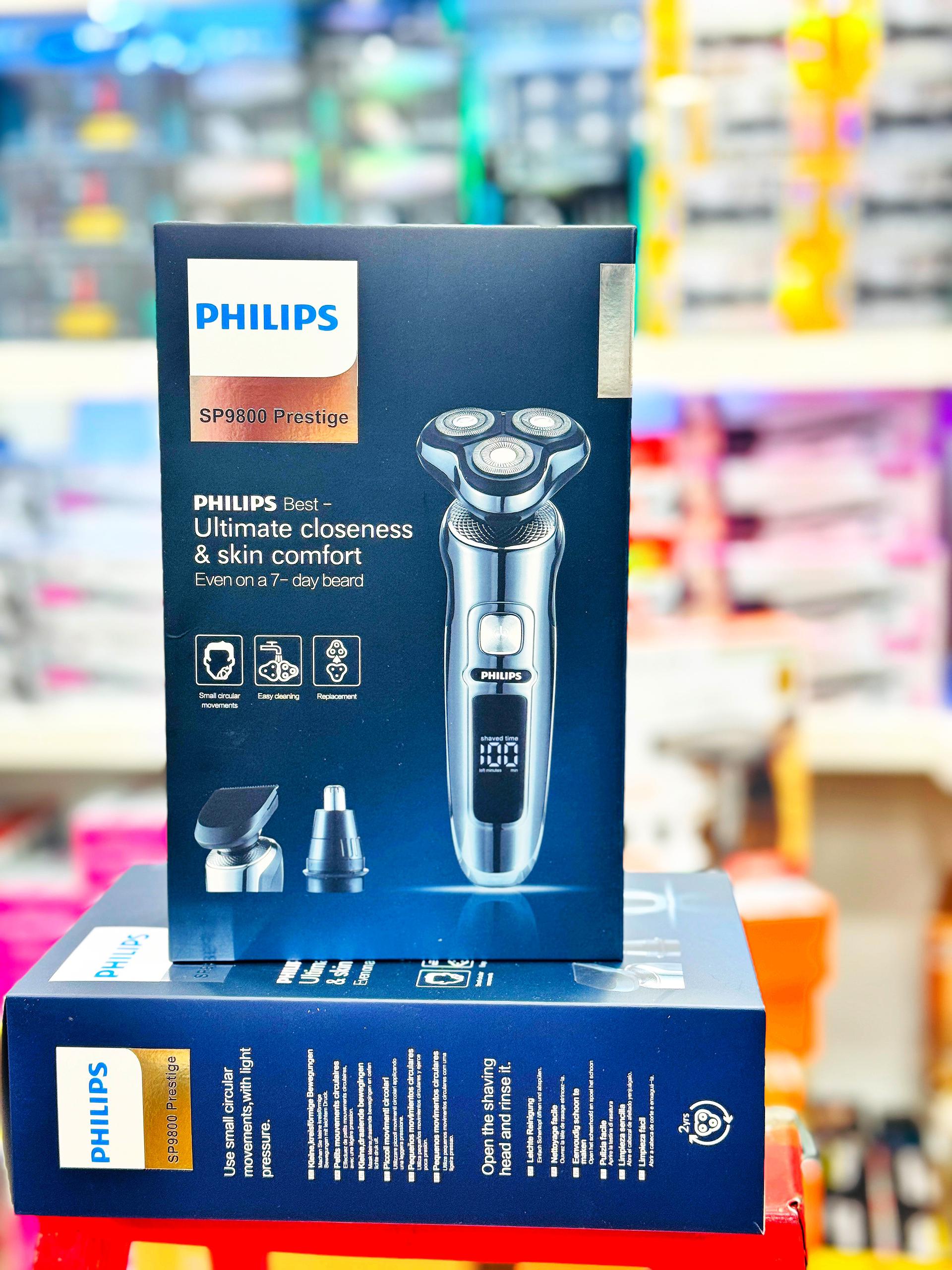 کیفیت تضمینی ریش تراش حرفەای دیجیتالی فیلیپس سه تیغ۹۸۰  ریش تراش حرفەای دیجیتالی فیلیپس هلند